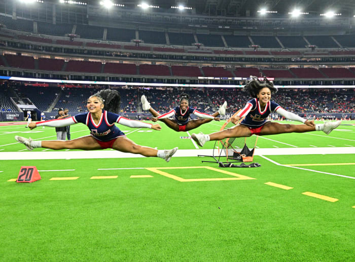 atascocita lamar football texas high school playoff regional semifinal tom dendy 2023 TD1_0206
